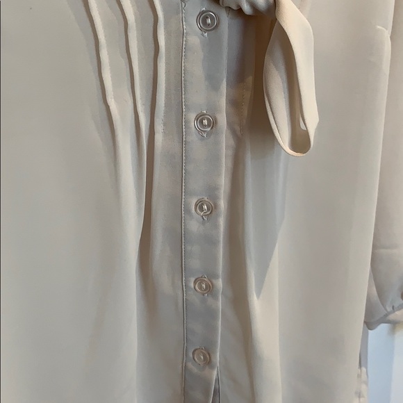 Urban Outfitters 2-pack Tie Front Blouse - Picture 9 of 16